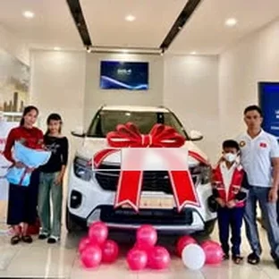 Kia Đắk Nông - Tư vấn phiên bản và màu xe tại Đắk Mil.